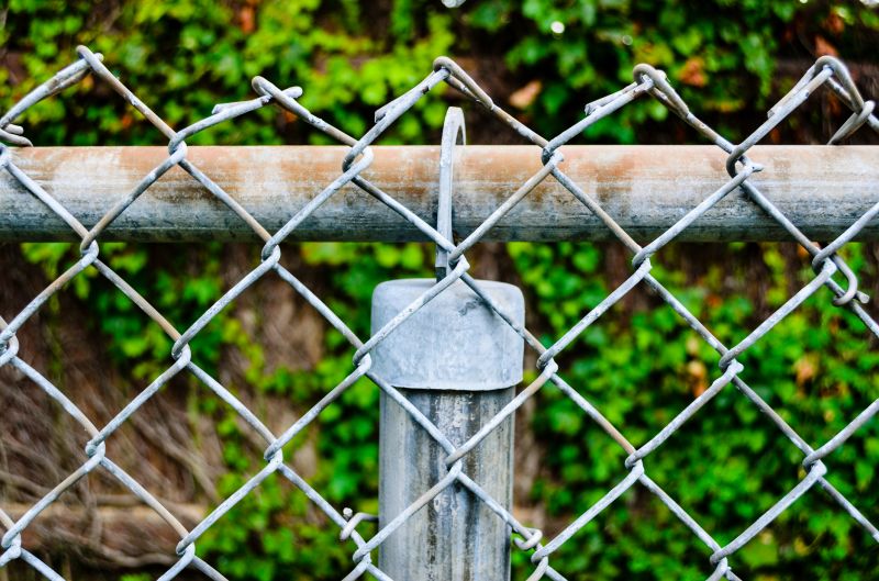 Chain Link Fence Repair